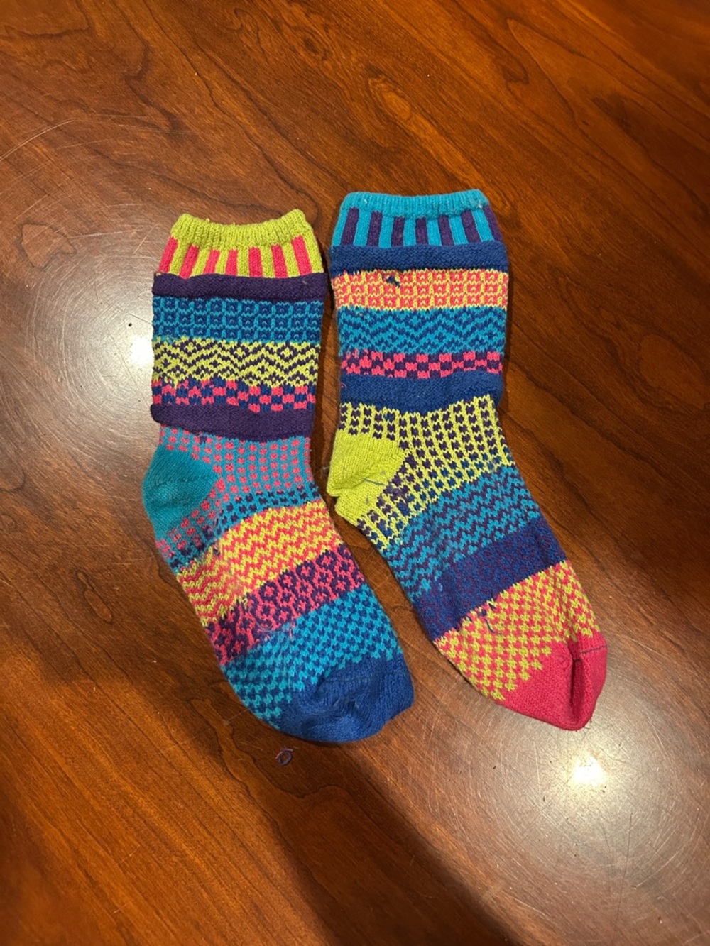 Solmate sunny crew socks